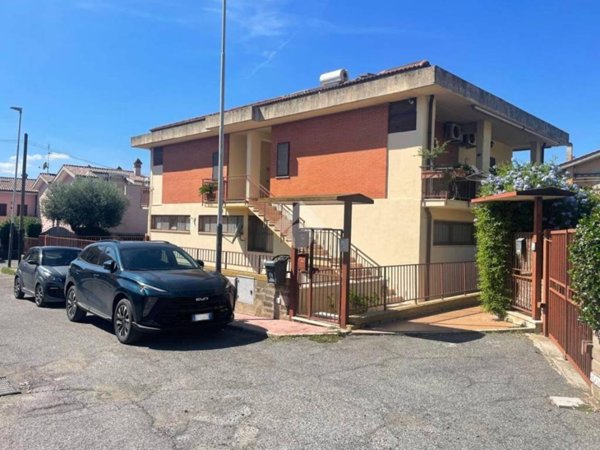 appartamento in vendita a Marino in zona Castelluccia