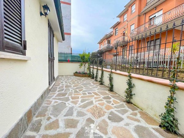 appartamento in vendita a Marino in zona Poggio delle Mole