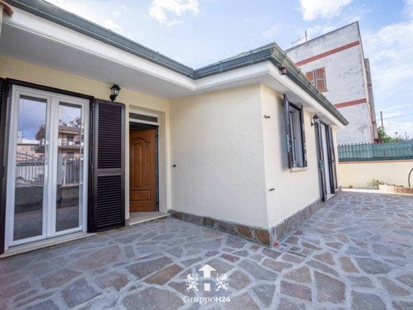 appartamento in vendita a Marino in zona Poggio delle Mole