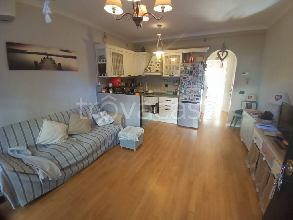 appartamento in vendita a Marino in zona Poggio delle Mole