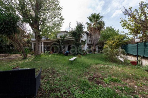casa indipendente in vendita a Marino in zona Frattocchie