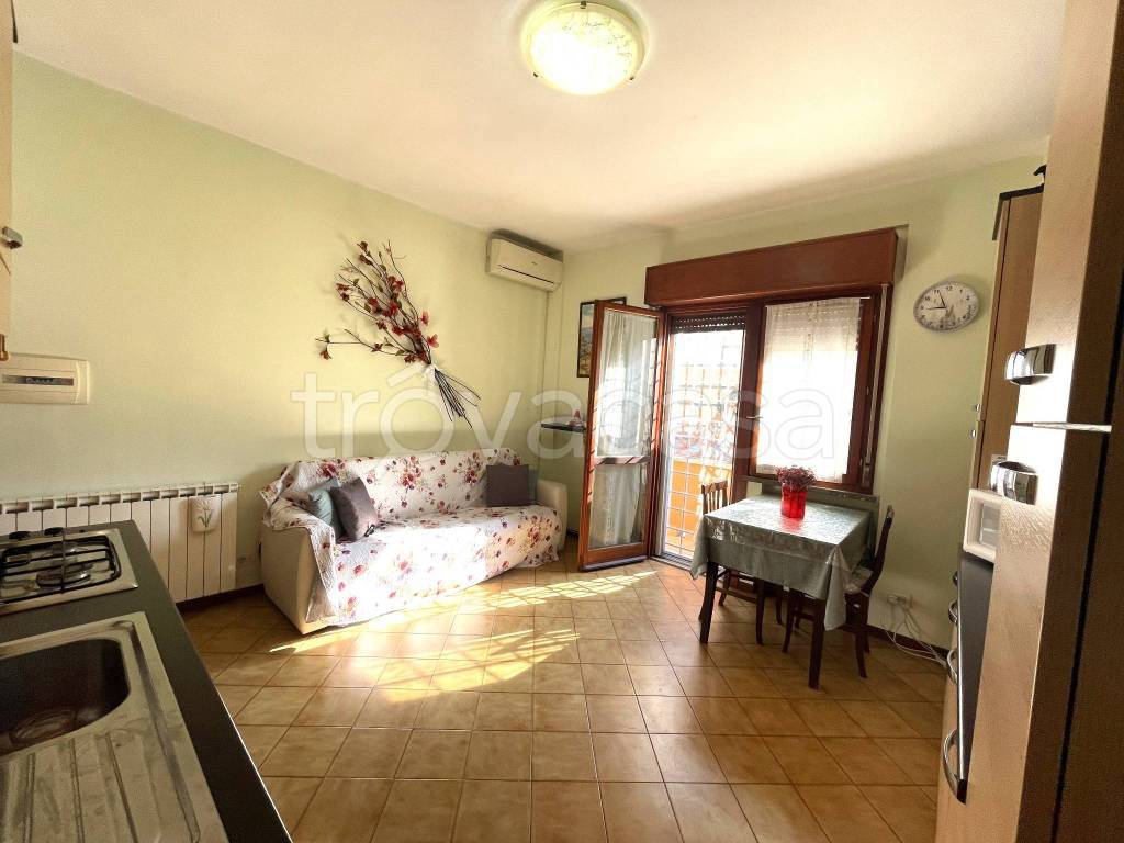 appartamento in vendita a Marino in zona Poggio delle Mole