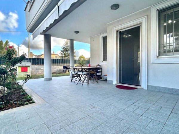 appartamento in vendita a Marino in zona Frattocchie