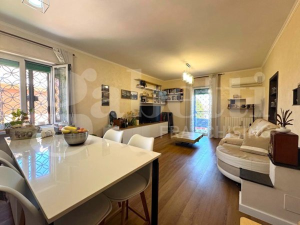 appartamento in vendita a Marino in zona Santa Maria delle Mole