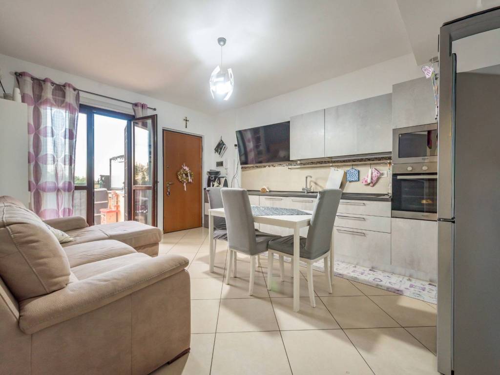 appartamento in vendita a Marino in zona Frattocchie