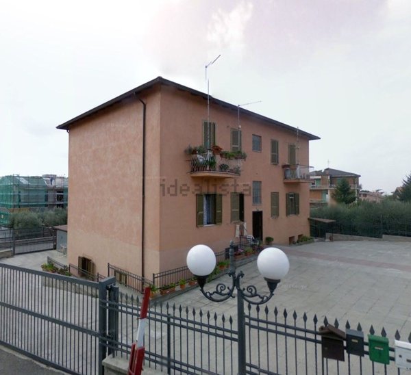 appartamento in vendita a Marino in zona Frattocchie