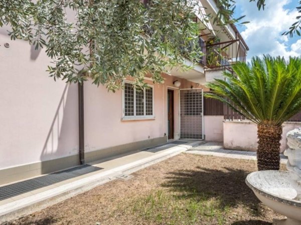 appartamento in vendita a Marino in zona Cava dei Selci