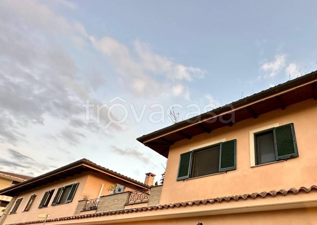 appartamento in vendita a Marino in zona Castelluccia