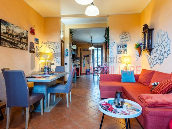 appartamento in vendita a Marino in zona Due Santi