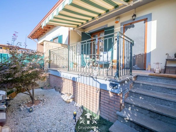 casa indipendente in vendita a Marino in zona Frattocchie