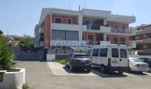 appartamento in vendita a Marino in zona Poggio delle Mole