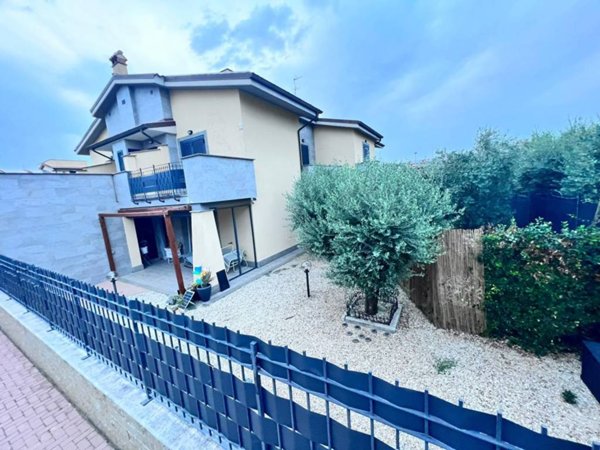 appartamento in vendita a Marino in zona Frattocchie