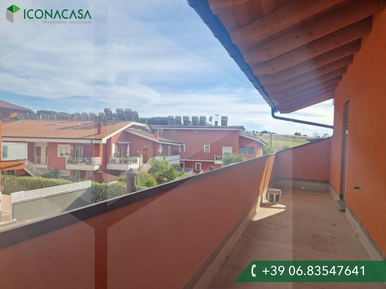 appartamento in vendita a Marino in zona Santa Maria delle Mole