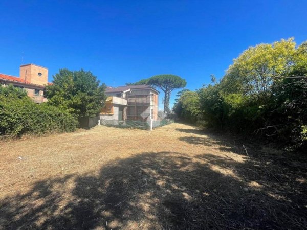 casa indipendente in vendita a Marino in zona Castelluccia