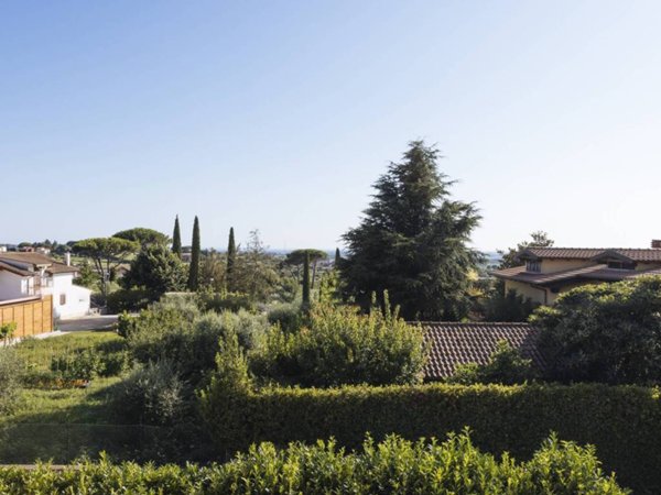 appartamento in vendita a Marino in zona Santa Maria delle Mole