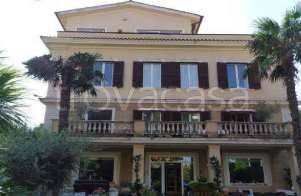 casa indipendente in vendita a Marino