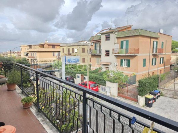appartamento in vendita a Marino in zona Santa Maria delle Mole