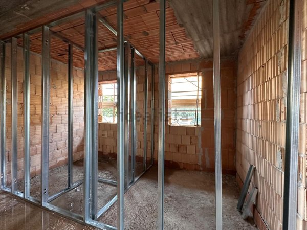 casa indipendente in vendita a Marino