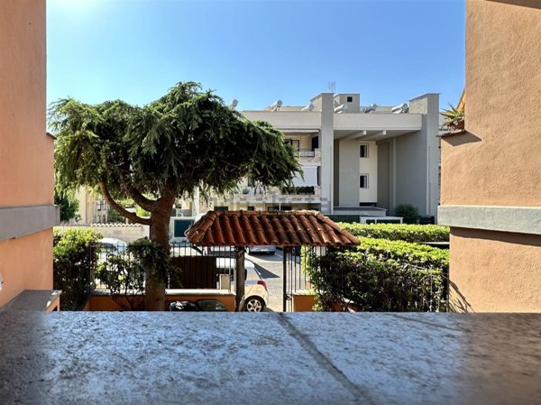 appartamento in vendita a Marino in zona Cava dei Selci