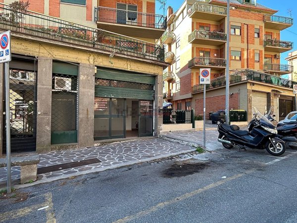 casa indipendente in vendita a Marino