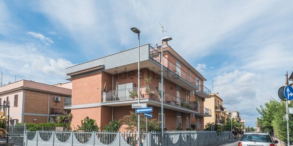 appartamento in vendita a Marino in zona Cava dei Selci