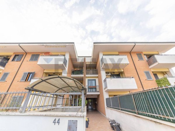 appartamento in vendita a Marino in zona Poggio delle Mole