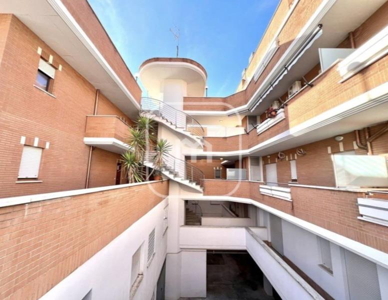 appartamento in vendita a Marino in zona Poggio delle Mole