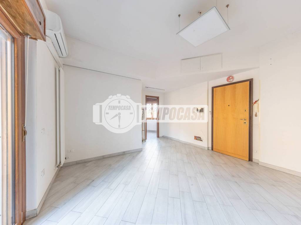 appartamento in vendita a Marino in zona Cava dei Selci