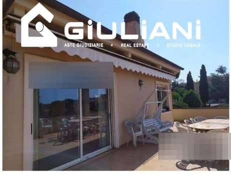 casa indipendente in vendita a Marino