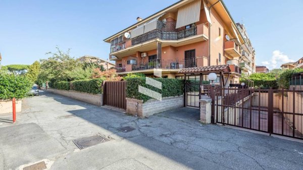 appartamento in vendita a Marino in zona Santa Maria delle Mole