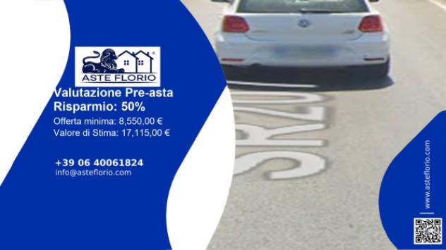 locale commerciale in vendita a Marino in zona Frattocchie