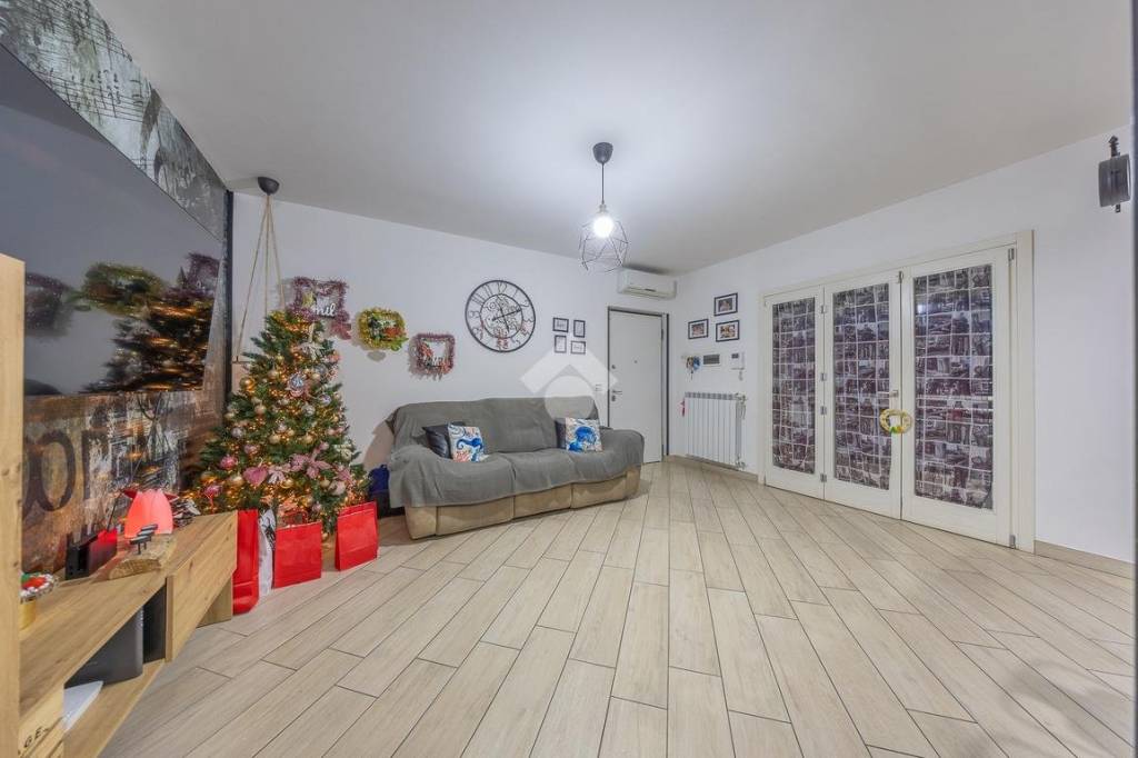 appartamento in vendita a Marino in zona Santa Maria delle Mole