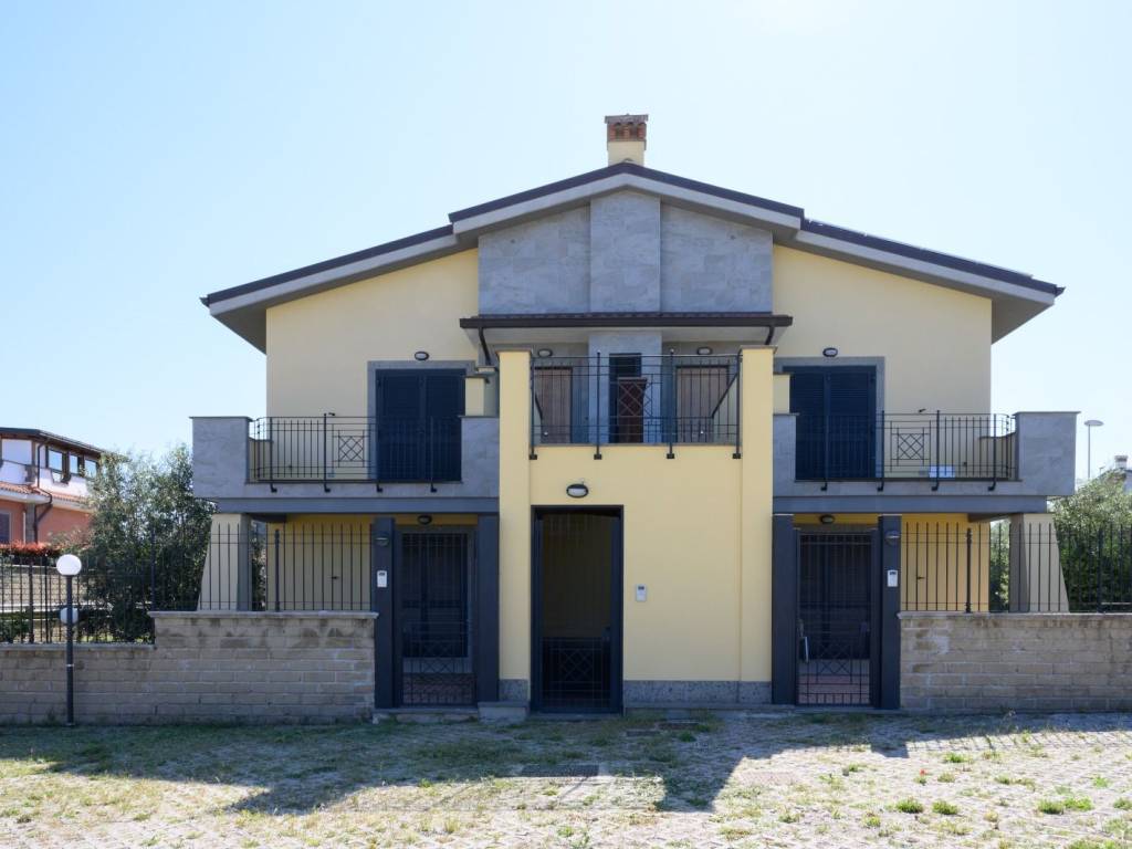 appartamento in vendita a Marino in zona Frattocchie