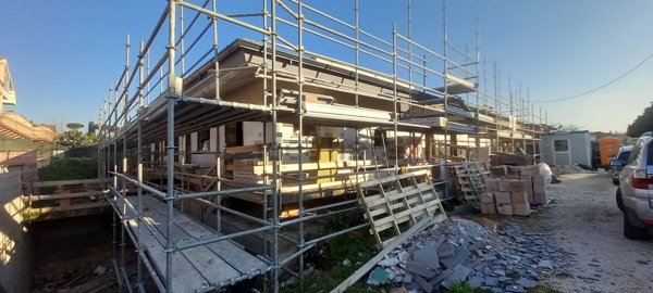 casa indipendente in vendita a Marino