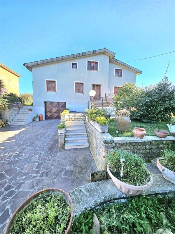 casa indipendente in vendita a Marino