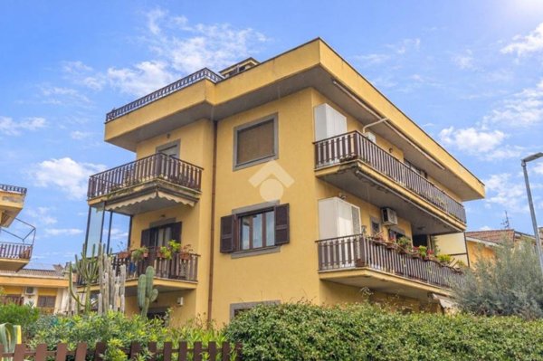 appartamento in vendita a Marino in zona Santa Maria delle Mole