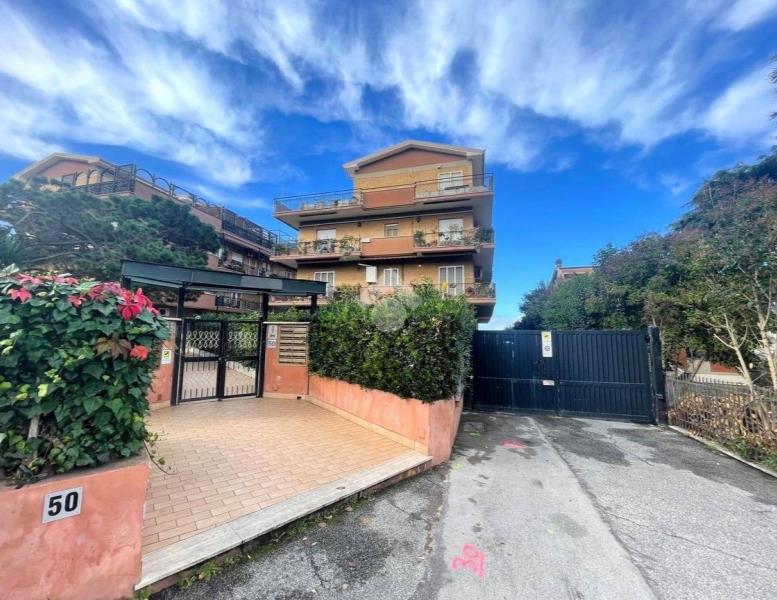 appartamento in vendita a Marino in zona Frattocchie