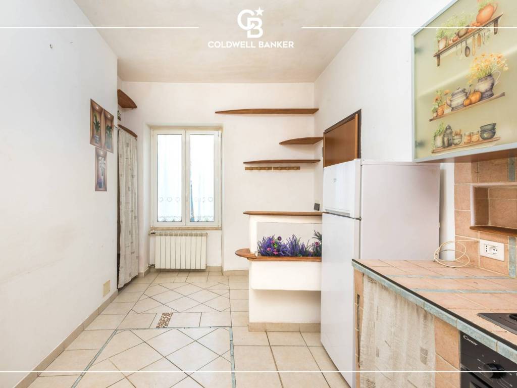 appartamento in vendita a Marino in zona Cava dei Selci