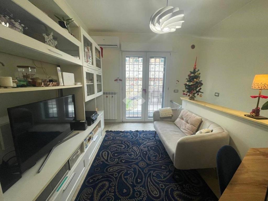 appartamento in vendita a Marino in zona Cava dei Selci