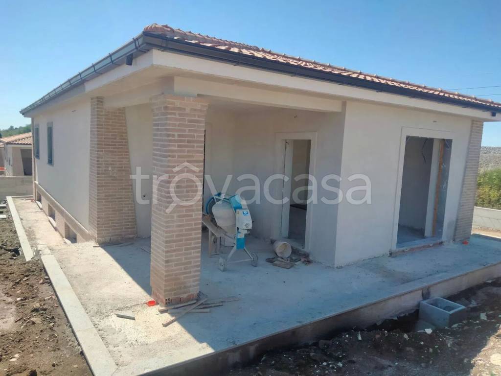 casa indipendente in vendita a Marino in zona Frattocchie