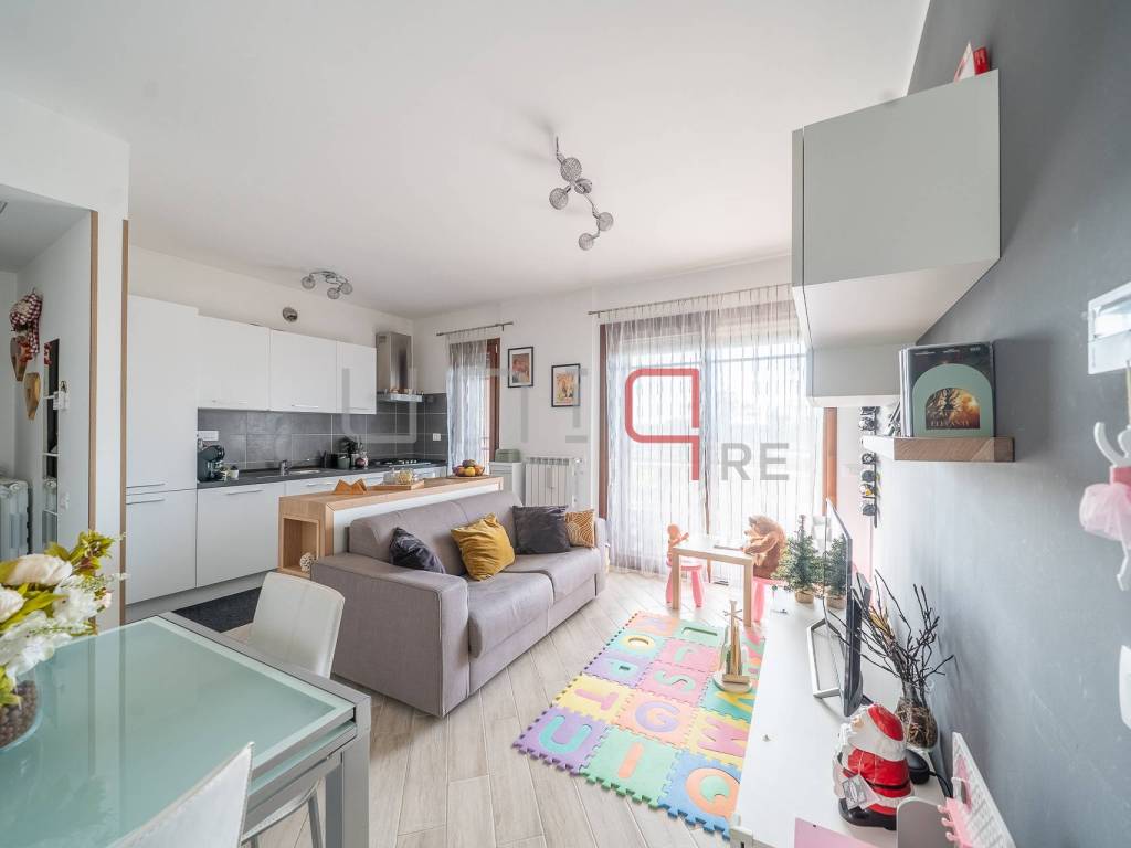 appartamento in vendita a Marino in zona Santa Maria delle Mole