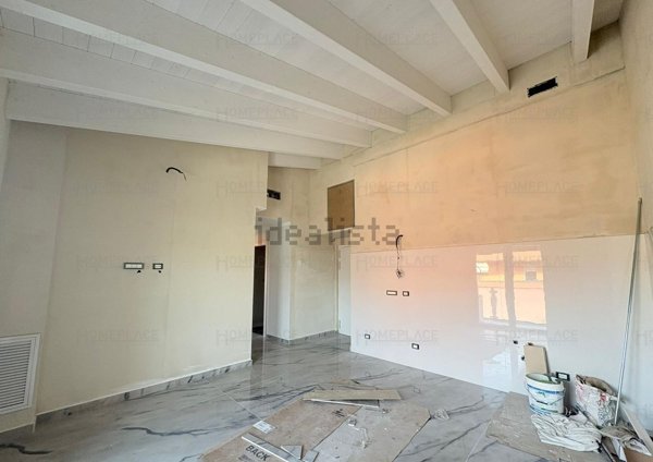 appartamento in vendita a Marino in zona Santa Maria delle Mole