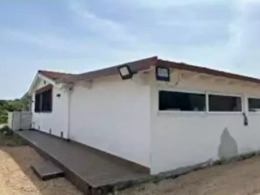 capannone in vendita a Marino in zona Frattocchie