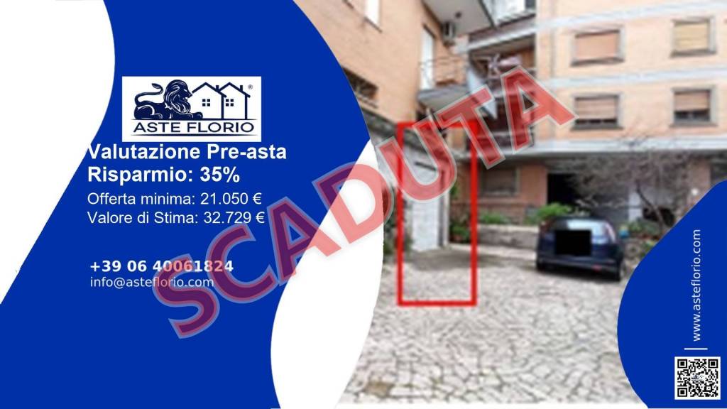 locale commerciale in vendita a Marino