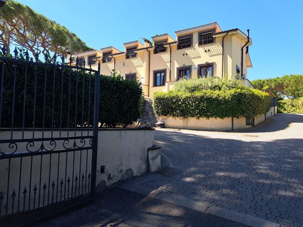 appartamento in vendita a Marino