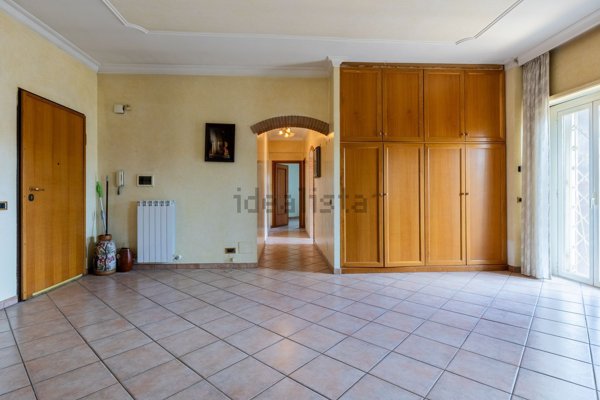 appartamento in vendita a Marino in zona Santa Maria delle Mole