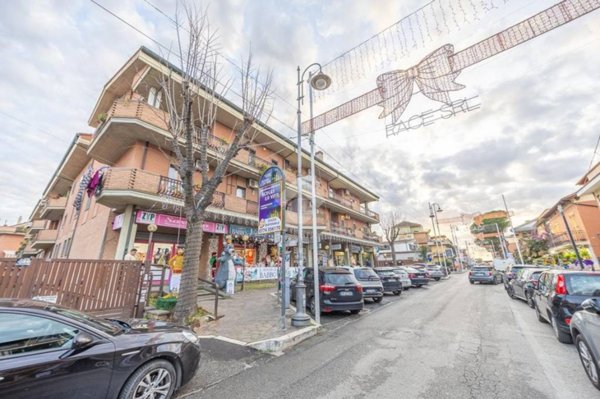 appartamento in vendita a Marino in zona Santa Maria delle Mole