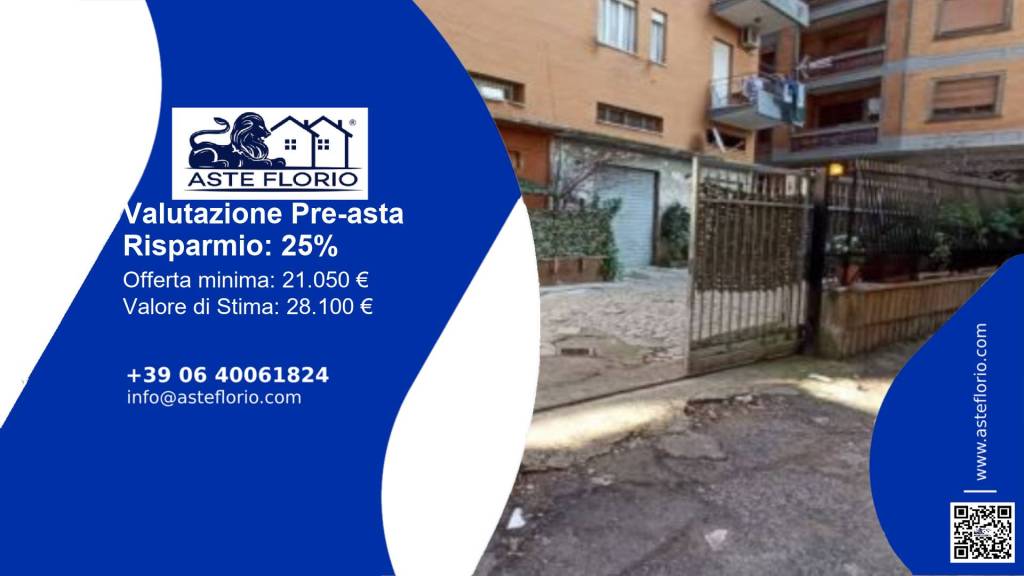 locale commerciale in vendita a Marino