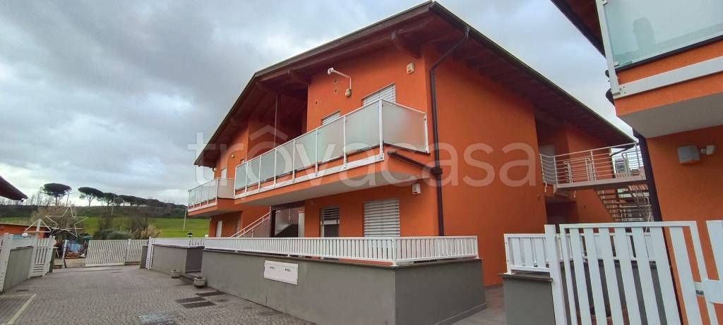 appartamento in vendita a Marino in zona Santa Maria delle Mole