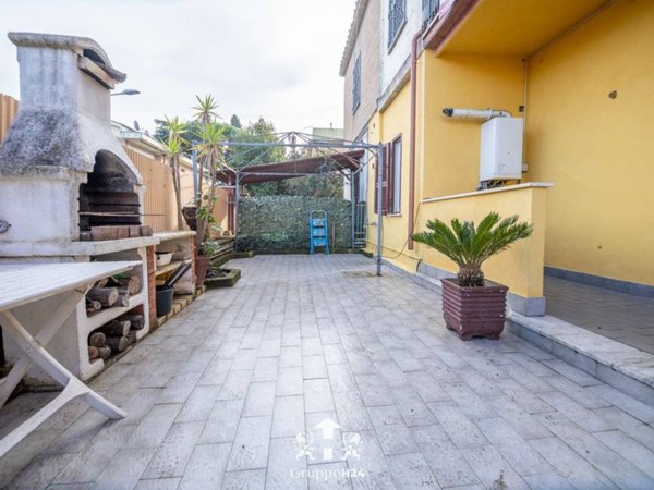 appartamento in vendita a Marino in zona Santa Maria delle Mole